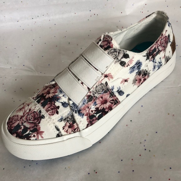 Blowfish Maura Floral Sneakers. - Picture 3 of 8